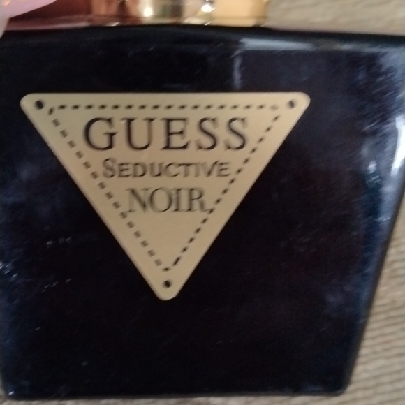 Bottle of guess perfume - Picture 4 of 4